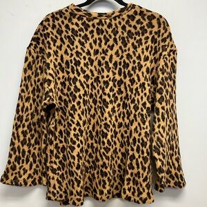 NWT Zara Leopard Print V Back Bell Sleeve Sweater Size Small